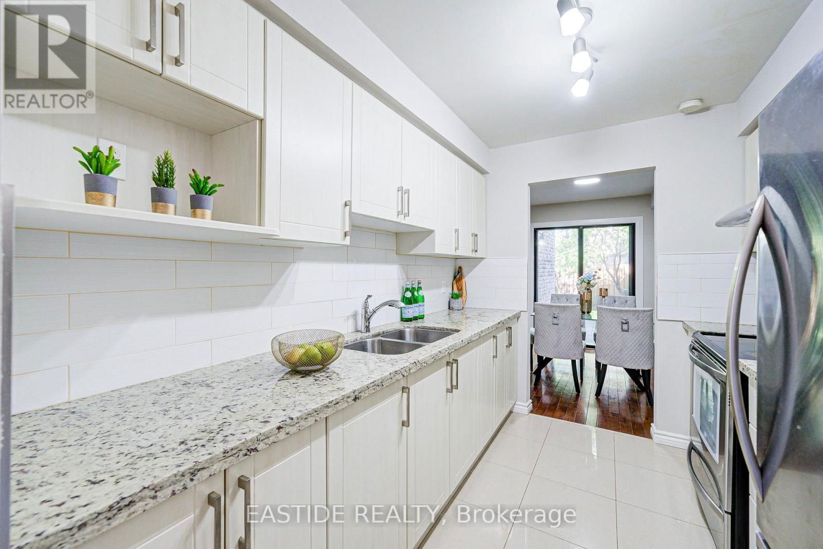 55 AMBERCROFT BOULEVARD Image 9