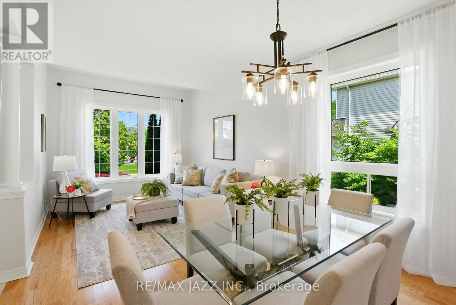484 VICTORIA STREET Image 13