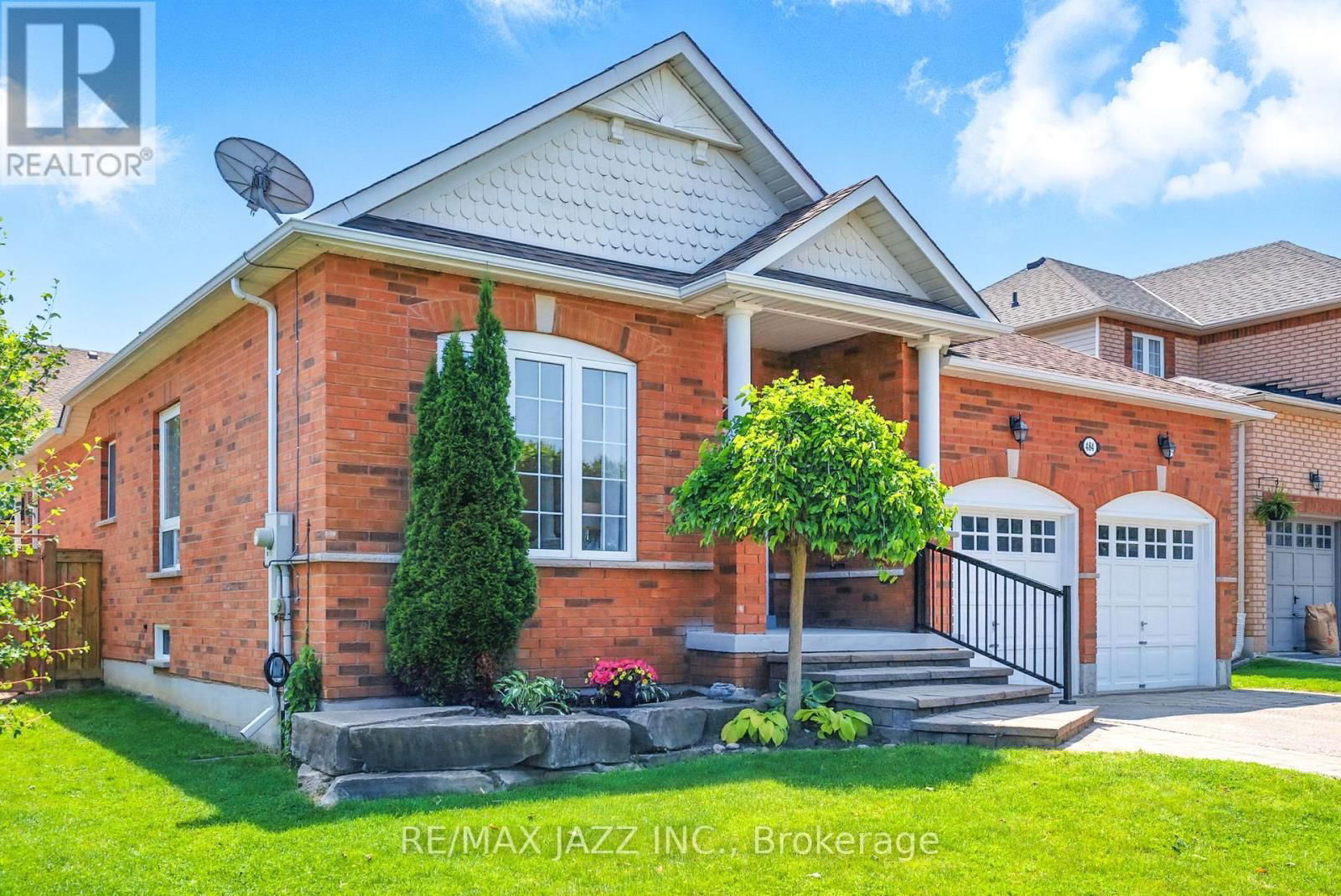 484 VICTORIA STREET Image 2