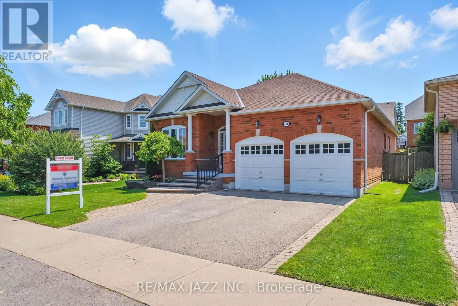 484 VICTORIA STREET Image 4