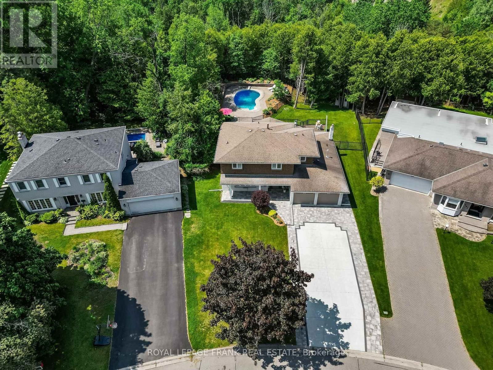 251 SHERWOOD COURT Image 2