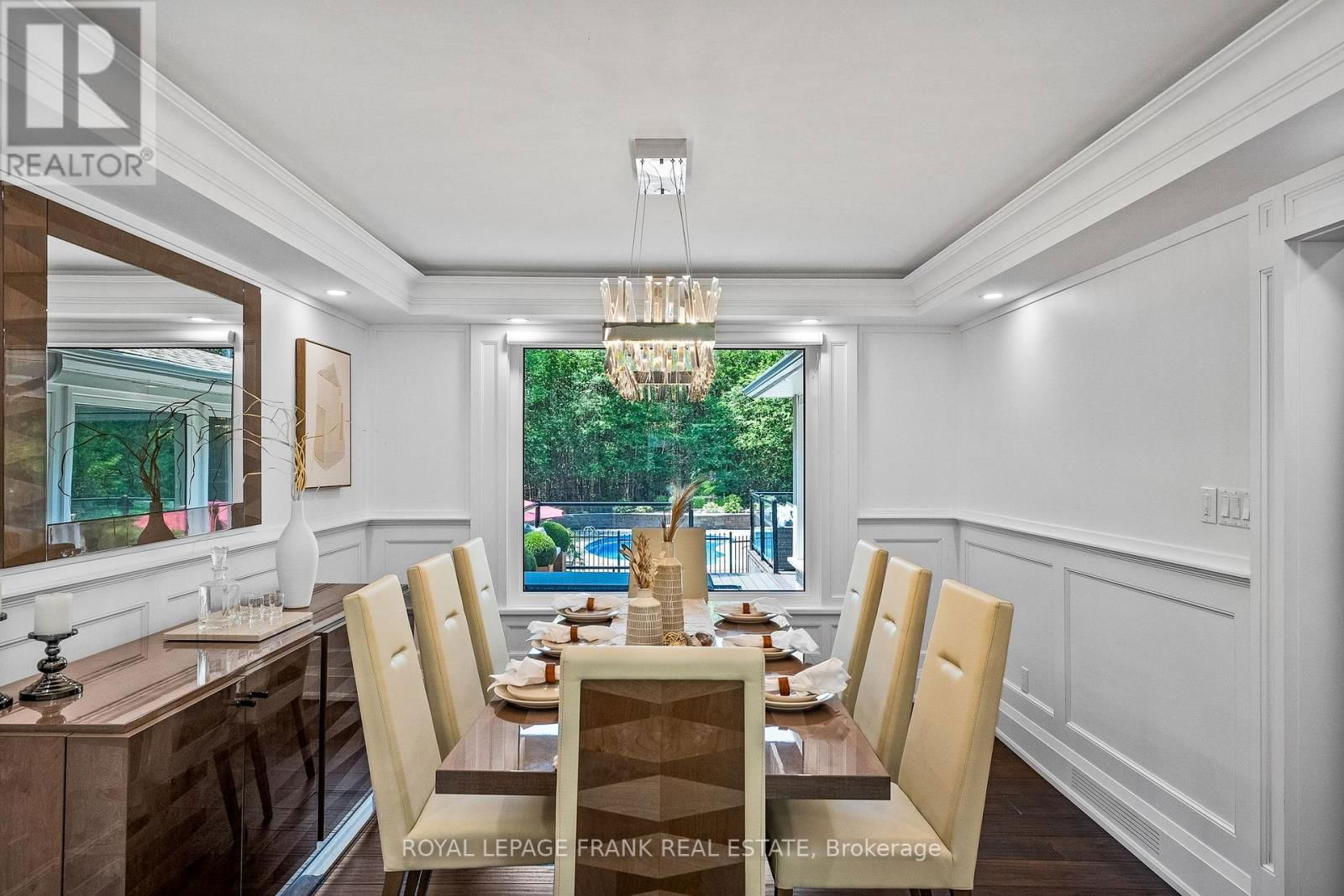 251 SHERWOOD COURT Image 20