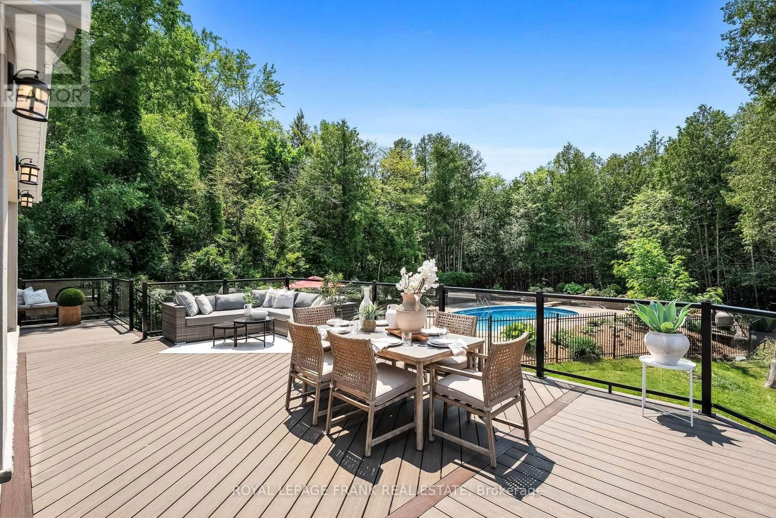 251 SHERWOOD COURT Image 42