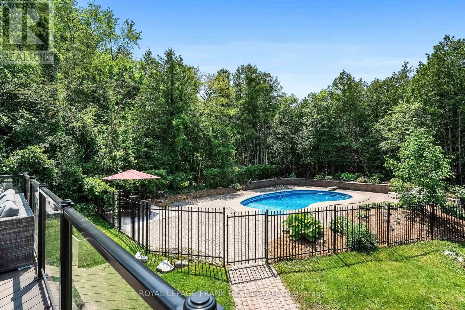 251 SHERWOOD COURT Image 44