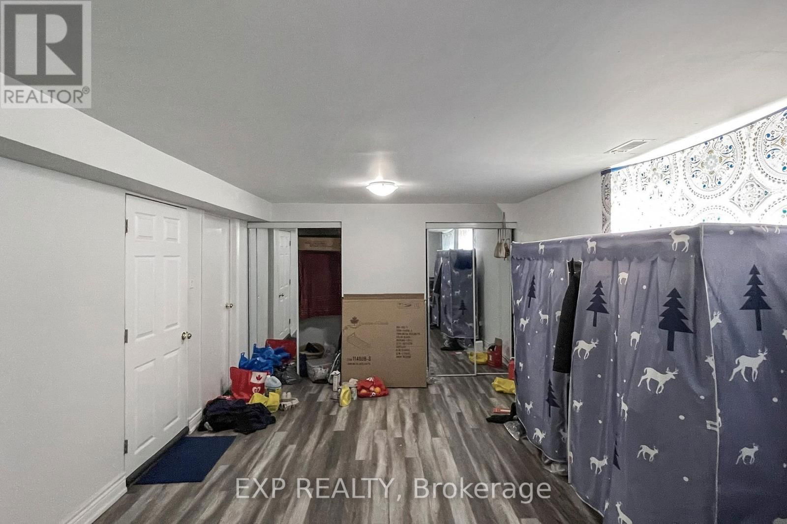 812 KENNEDY ROAD Image 41