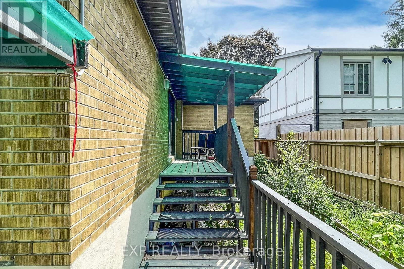 812 KENNEDY ROAD Image 47