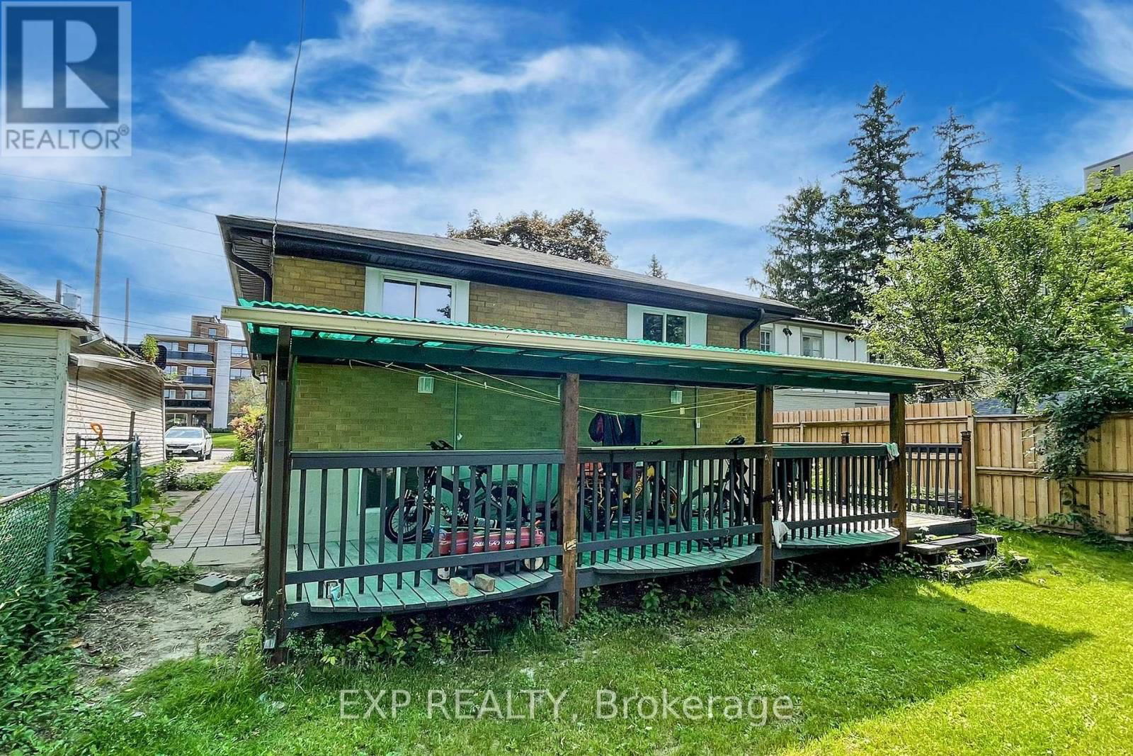 812 KENNEDY ROAD Image 48