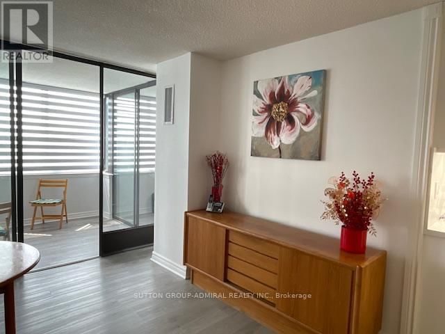 1112 - 2330 BRIDLETOWNE CIRCLE Image 15