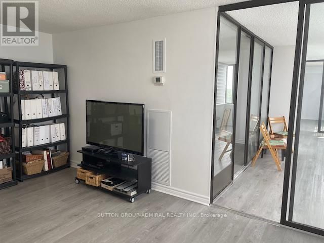1112 - 2330 BRIDLETOWNE CIRCLE Image 31