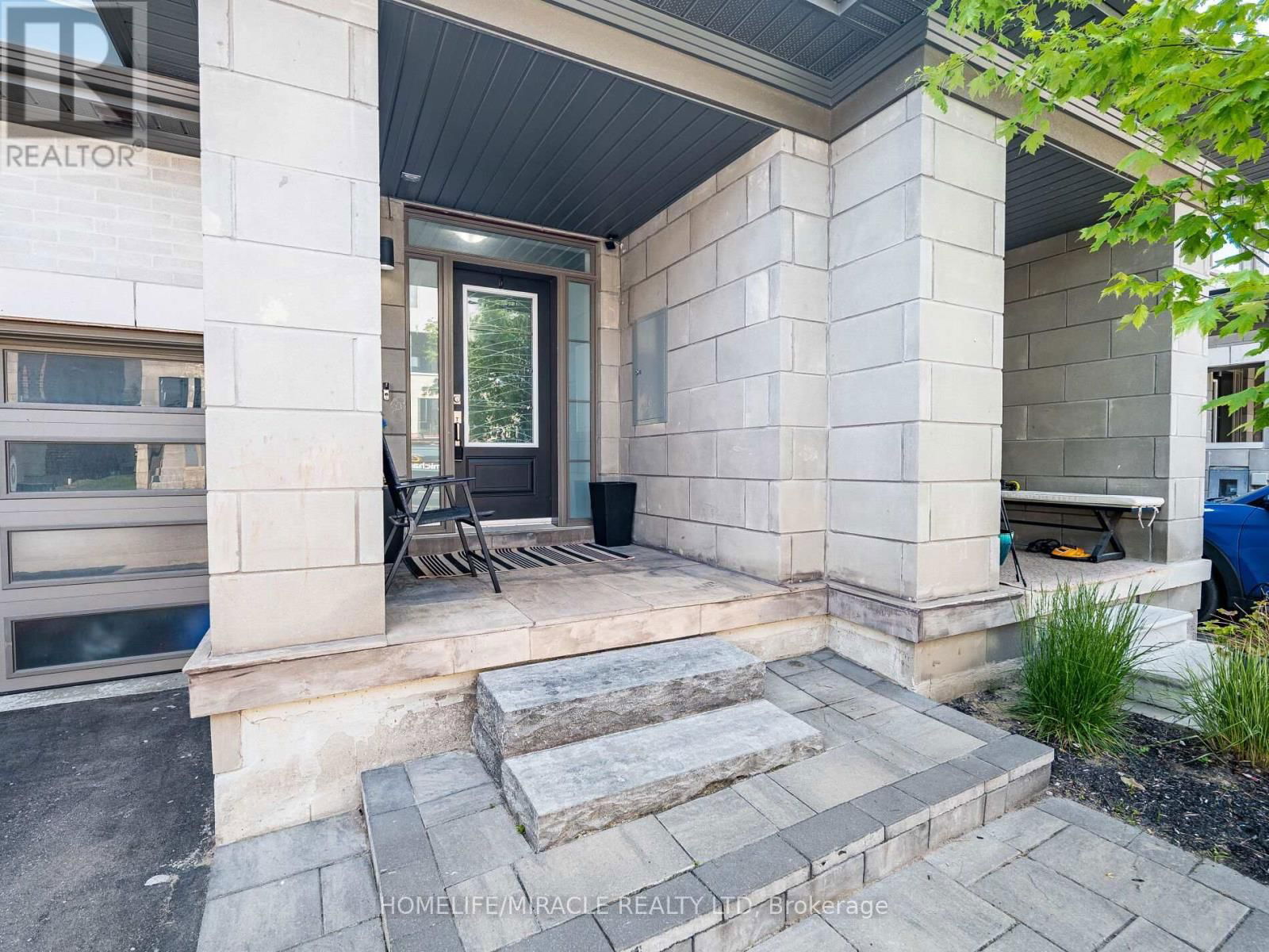 28 DONALD FLEMING WAY Image 3