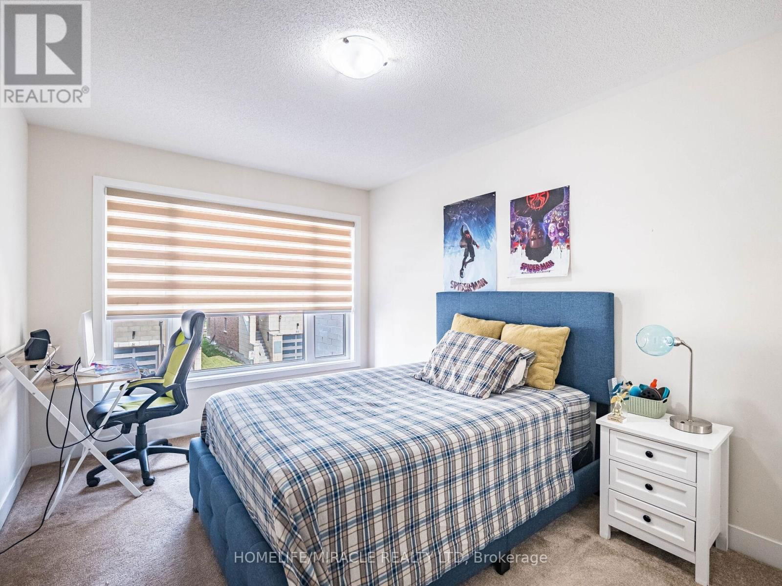 28 DONALD FLEMING WAY Image 35