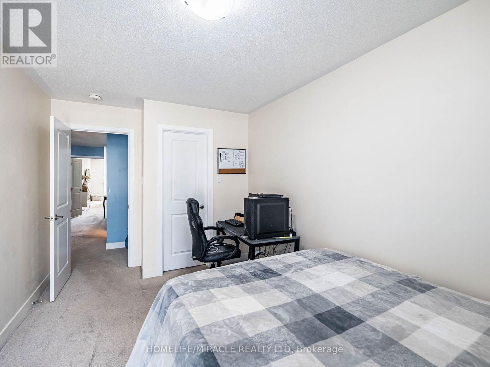 28 DONALD FLEMING WAY Image 38