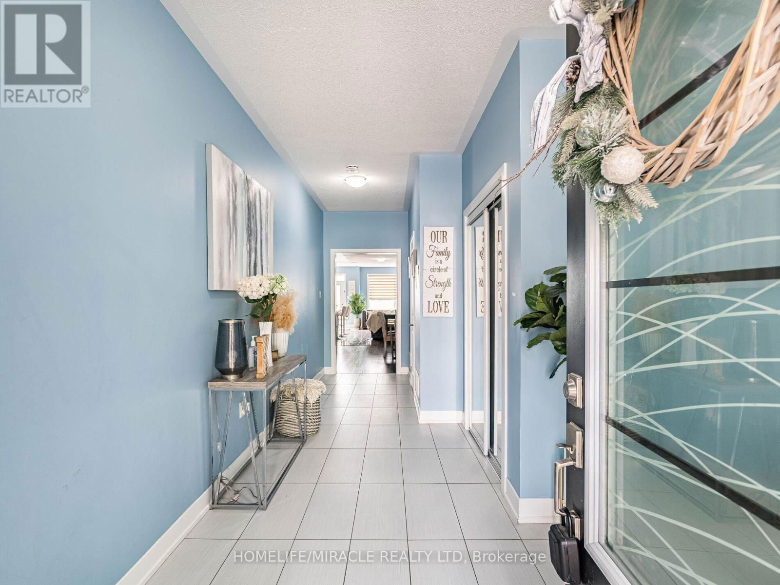 28 DONALD FLEMING WAY Image 4