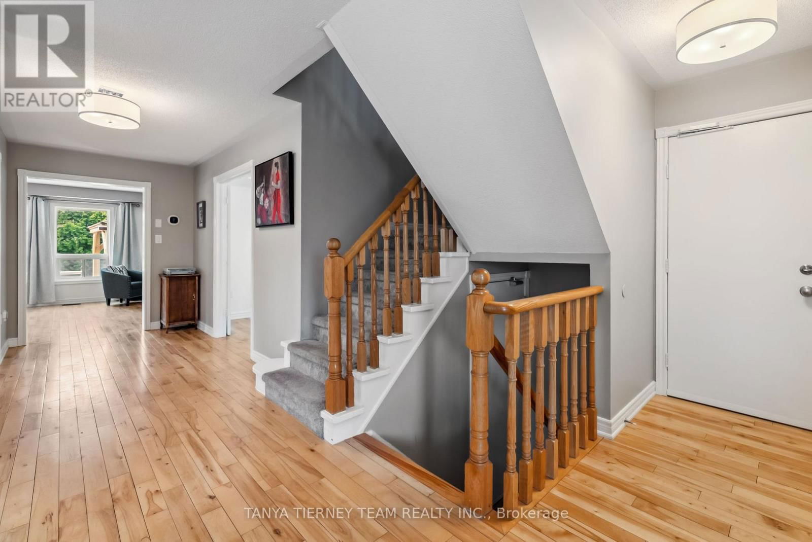 8 NATHAN AVENUE Image 20