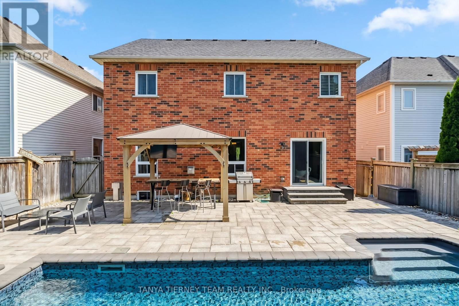 8 NATHAN AVENUE Image 42