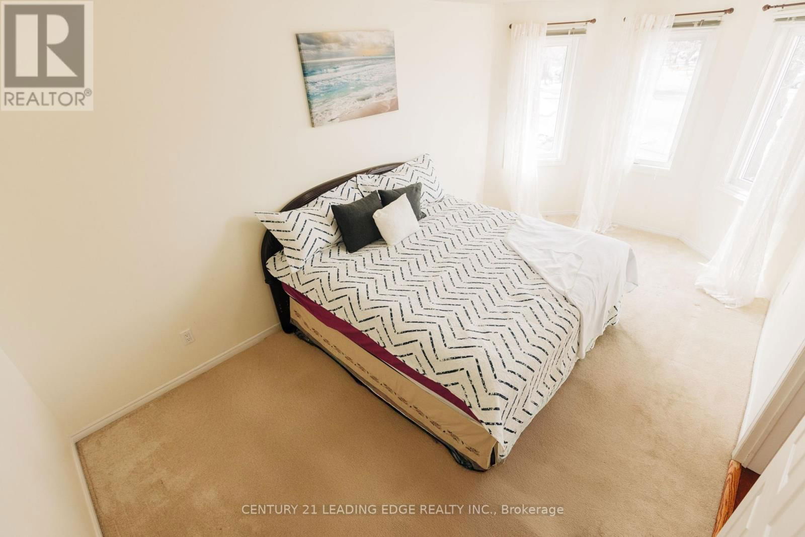 50 BLUEBELL CRESCENT Image 18