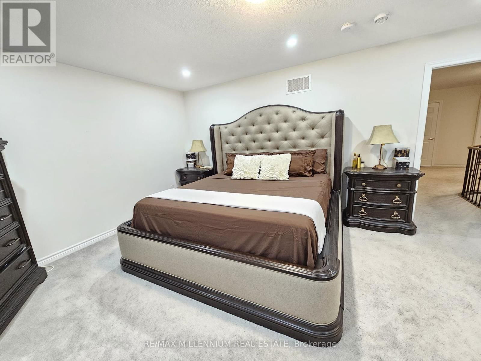 139 CROMBIE STREET Image 21