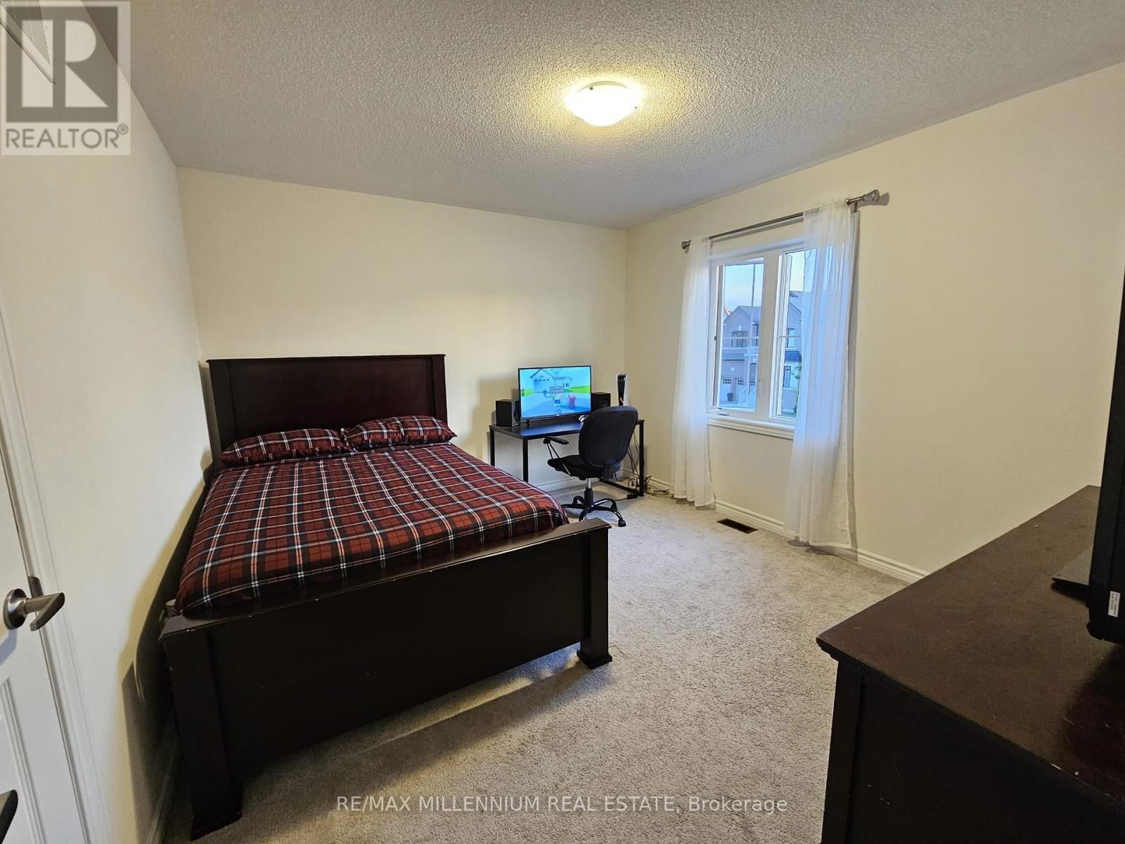139 CROMBIE STREET Image 33