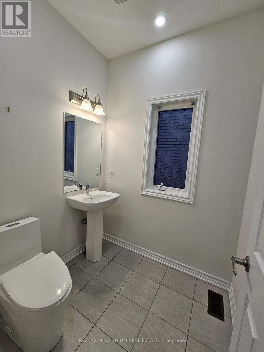 139 CROMBIE STREET Image 37