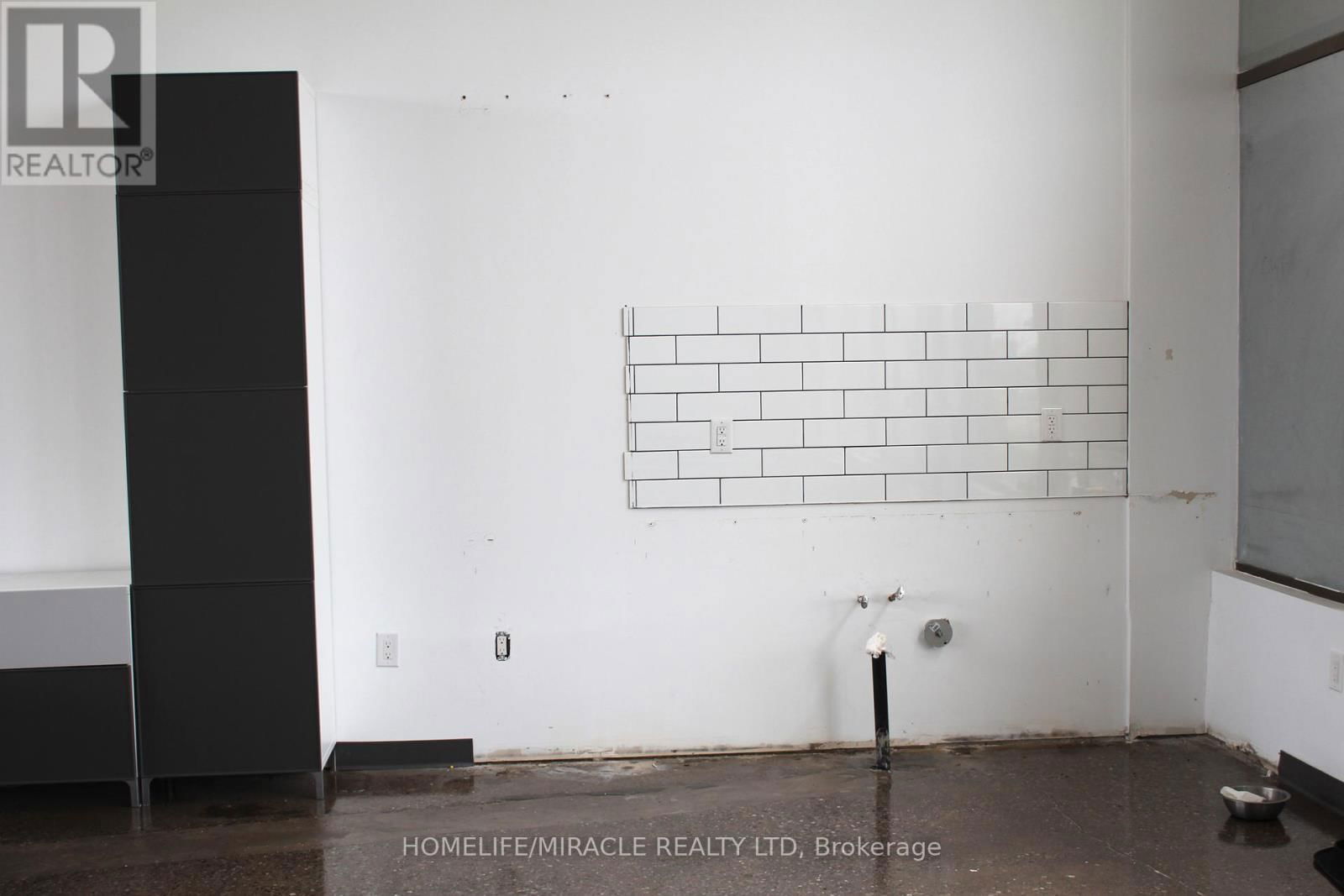 #105 - 3875 MCNICOLL AVENUE Image 8