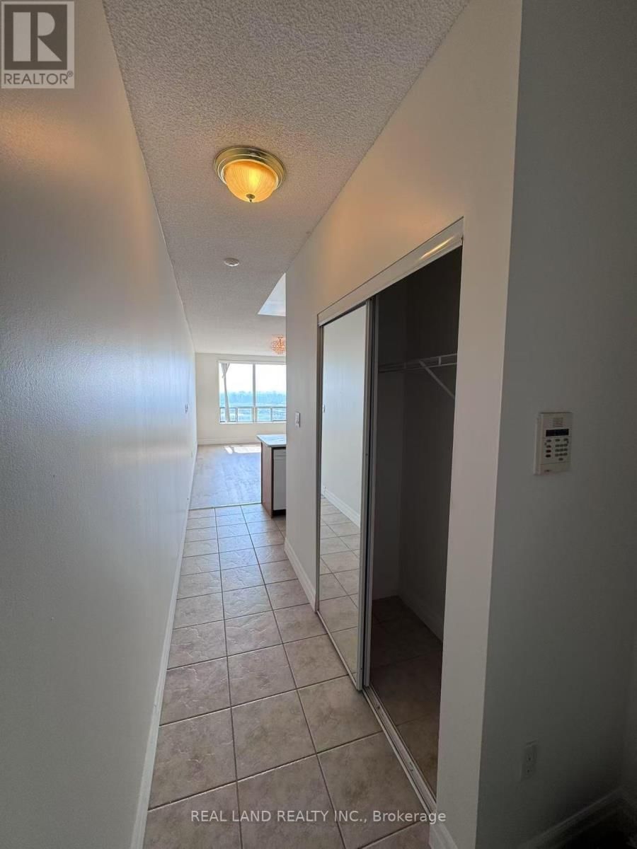 2539 - 125 OMNI DRIVE Image 9