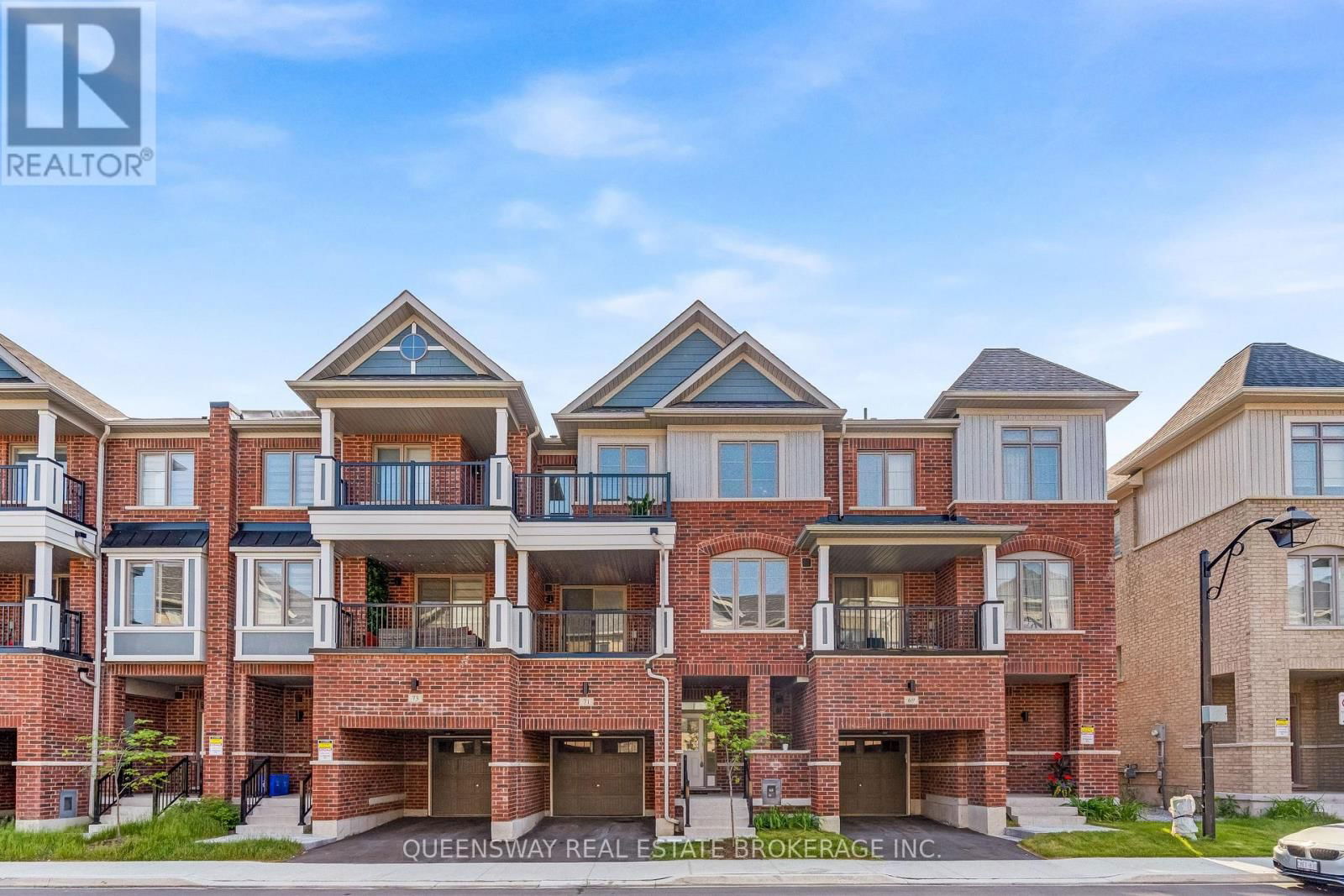 71 WATERSIDE WAY Image 1