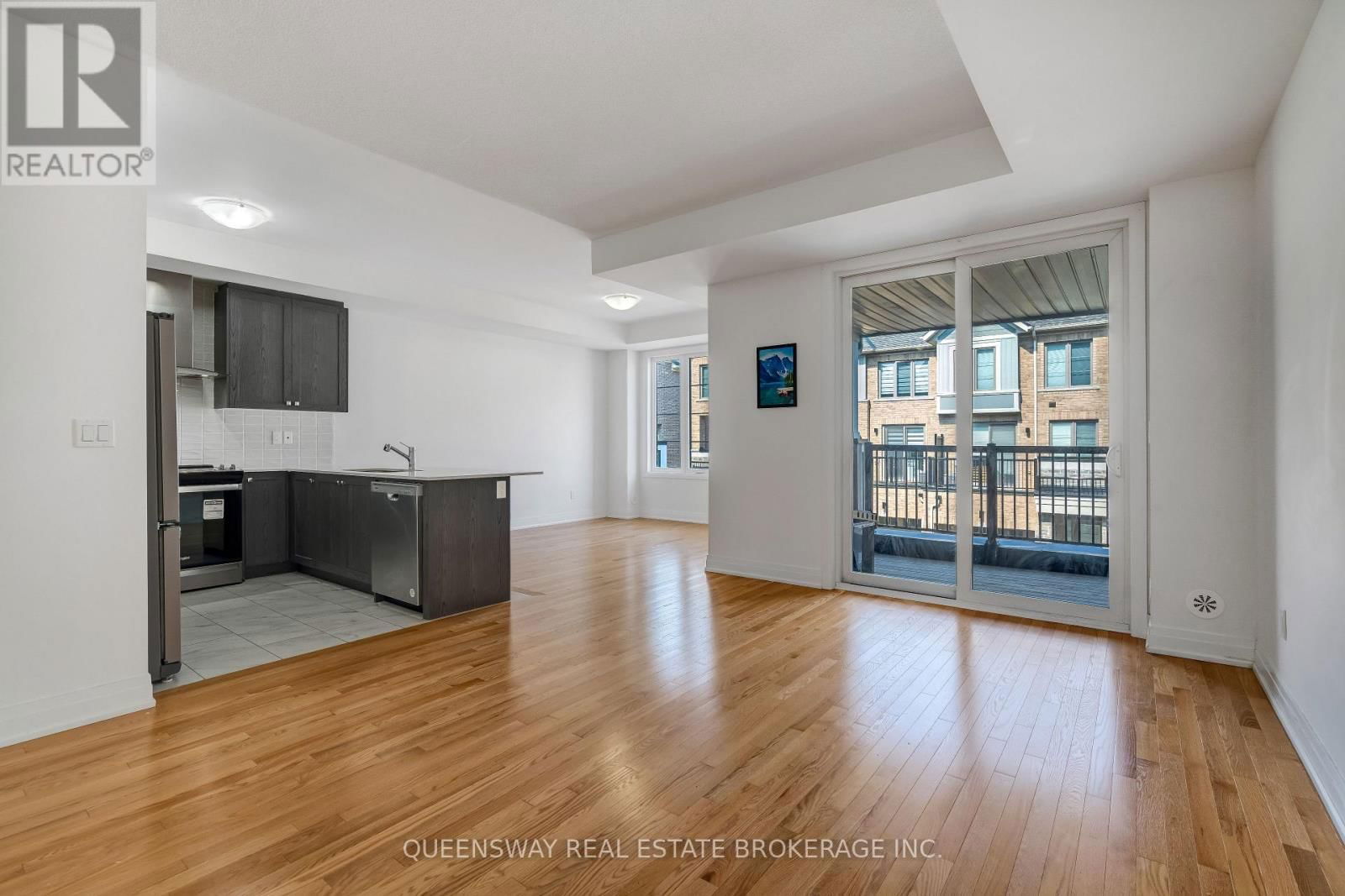 71 WATERSIDE WAY Image 11