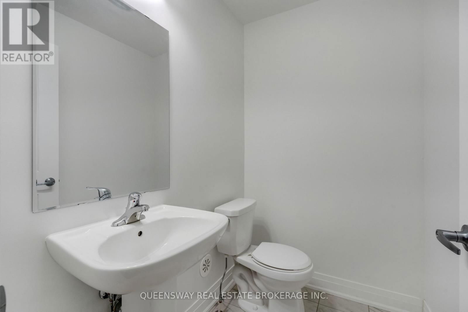 71 WATERSIDE WAY Image 17