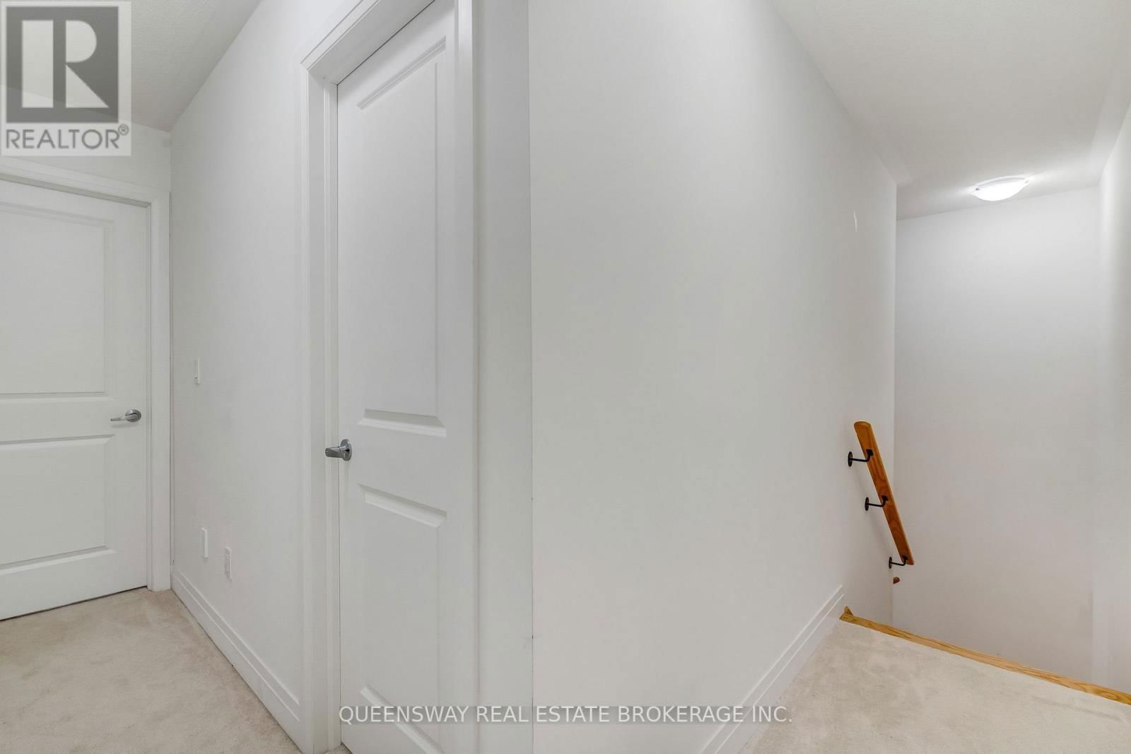 71 WATERSIDE WAY Image 19