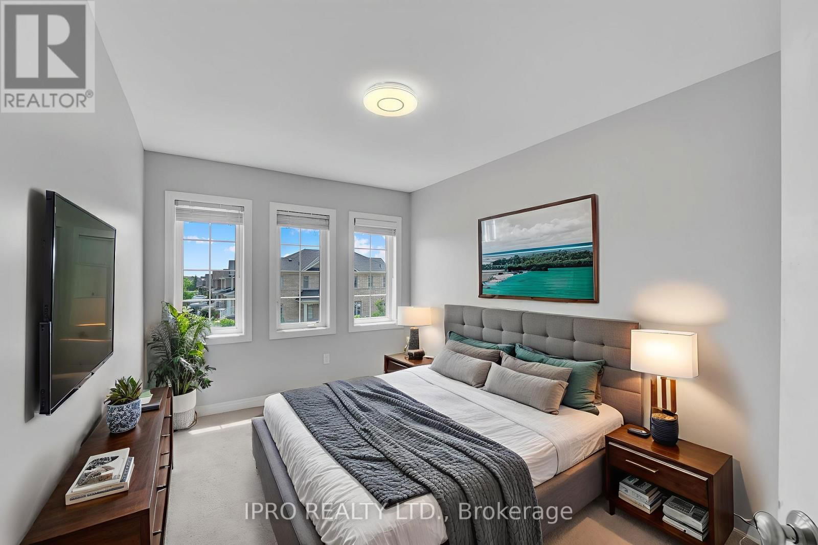 128 BRIDLEWOOD BOULEVARD Image 18
