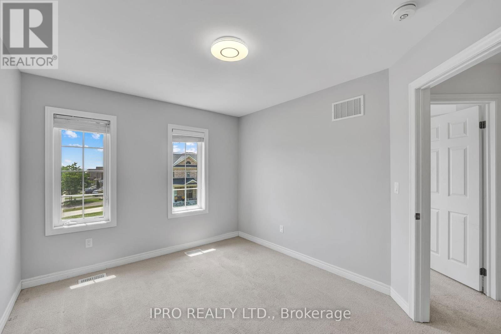 128 BRIDLEWOOD BOULEVARD Image 27