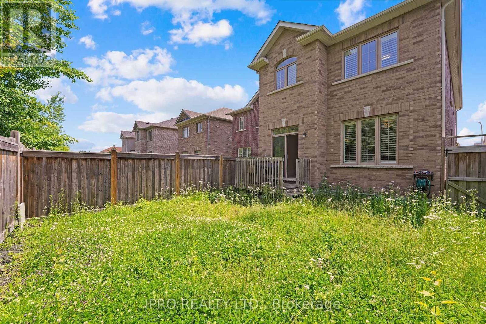128 BRIDLEWOOD BOULEVARD Image 46