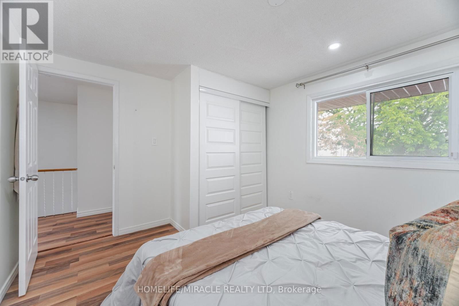1659 DREYBER COURT Image 35