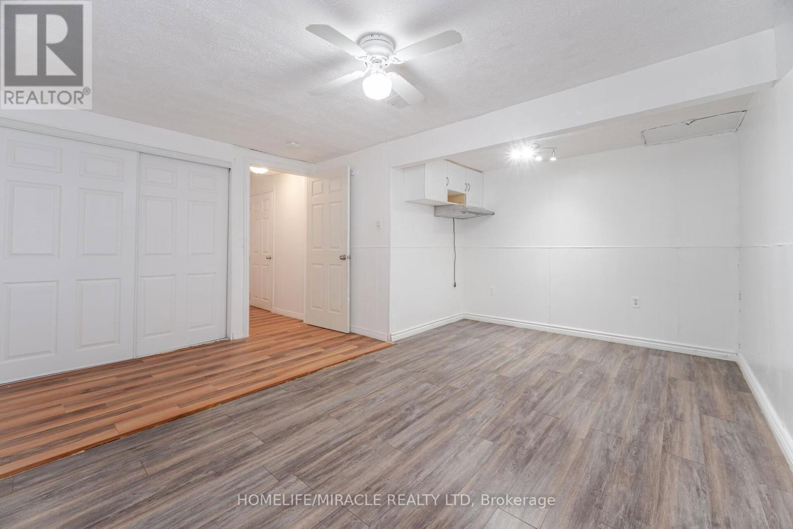 1659 DREYBER COURT Image 42