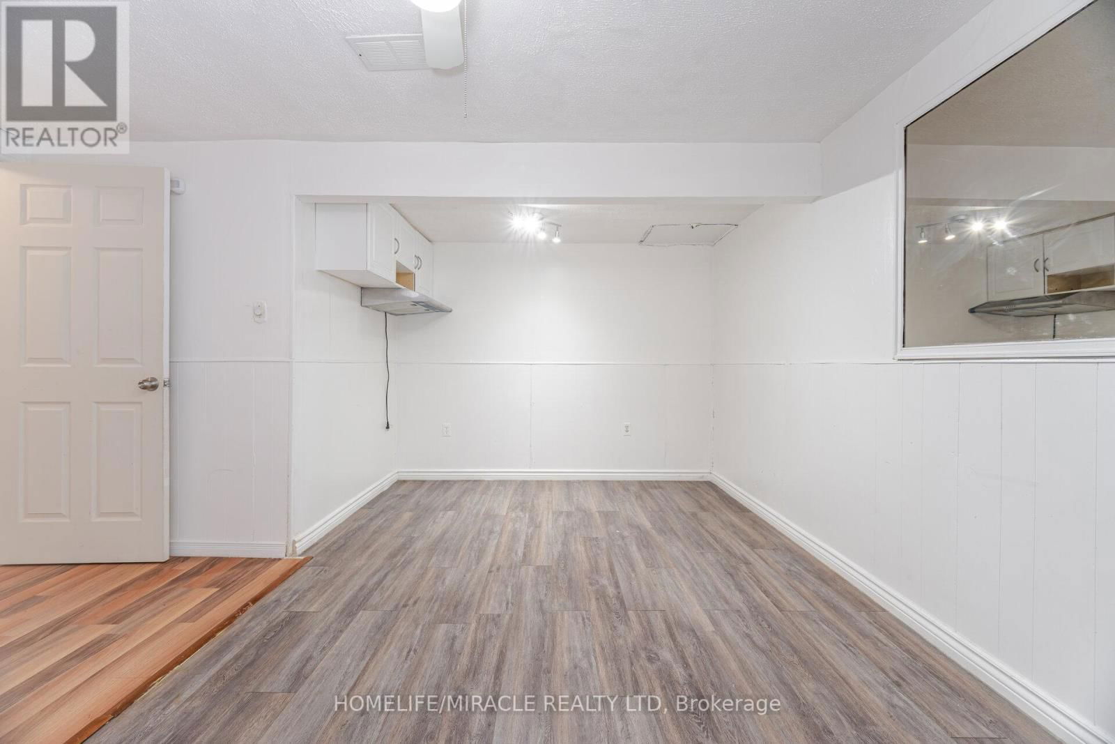 1659 DREYBER COURT Image 43