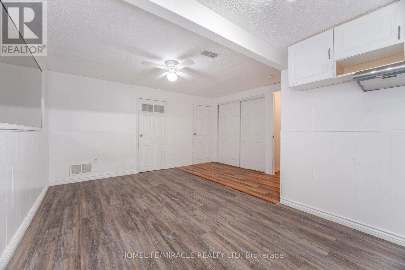 1659 DREYBER COURT Image 44