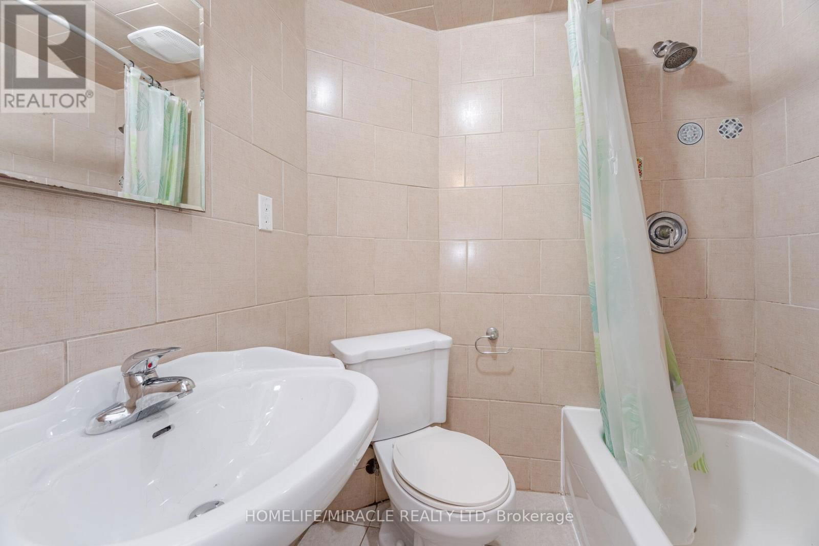 1659 DREYBER COURT Image 47