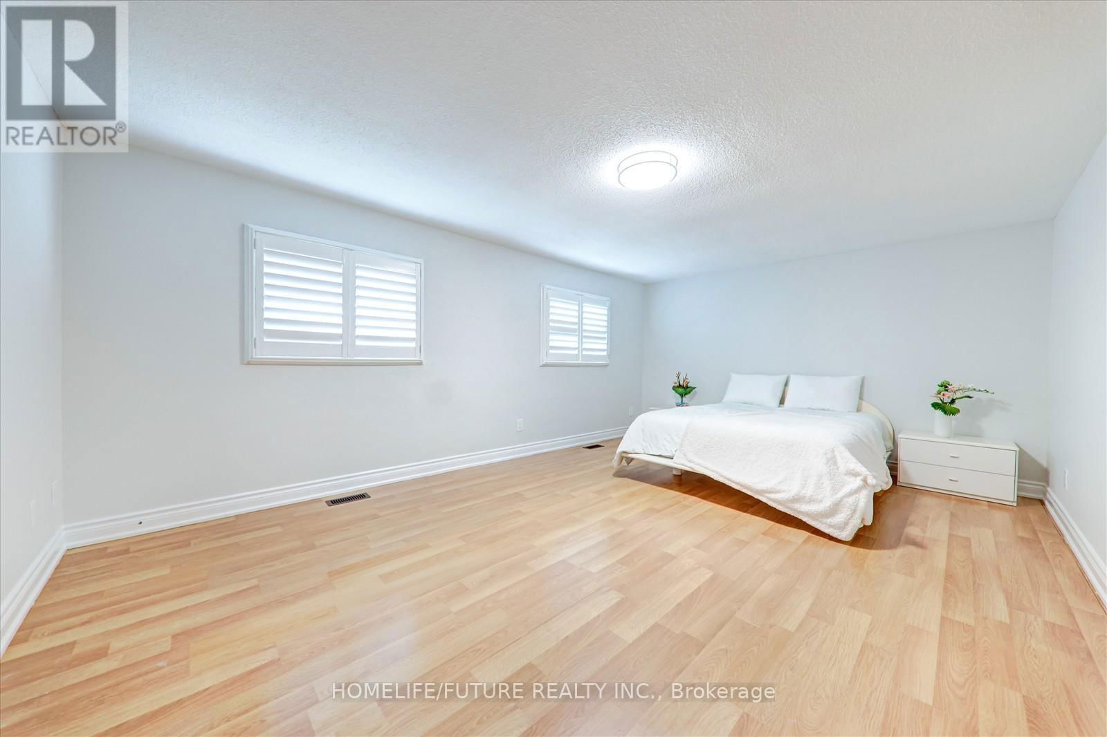 11 - 401 SEWELLS ROAD Image 18