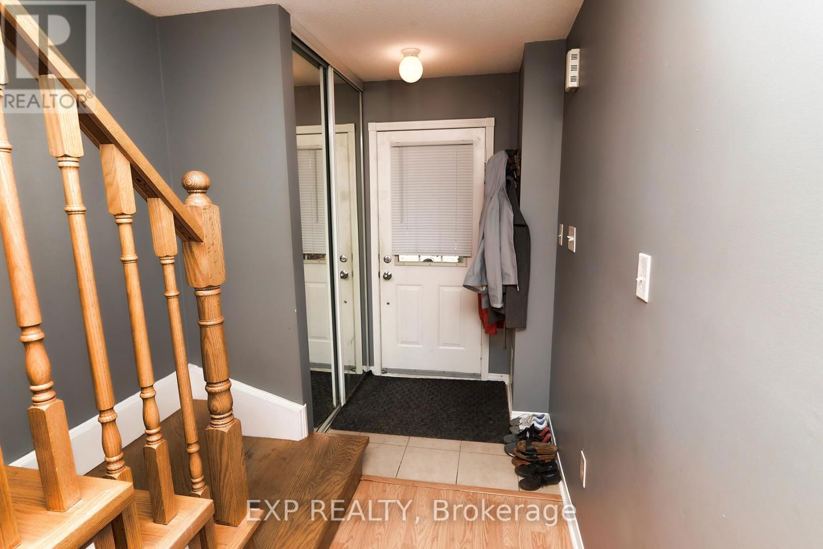 46 - 1850 KINGSTON ROAD Image 7