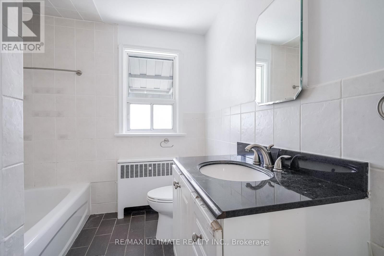 MAIN - 152 WESTBOURNE AVENUE Image 21