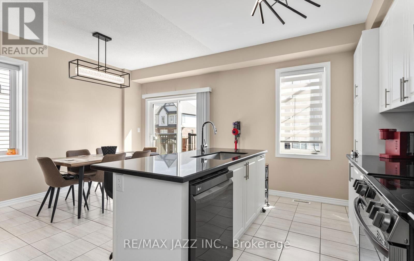 87 HONEY CRISP LANE Image 18