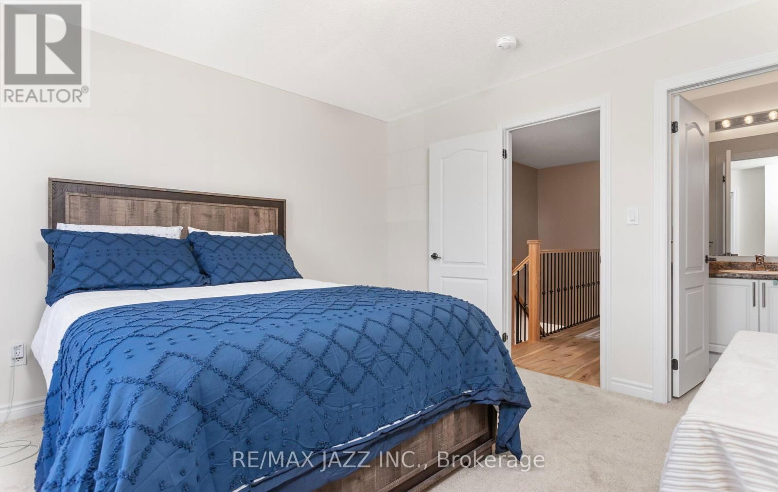 87 HONEY CRISP LANE Image 24