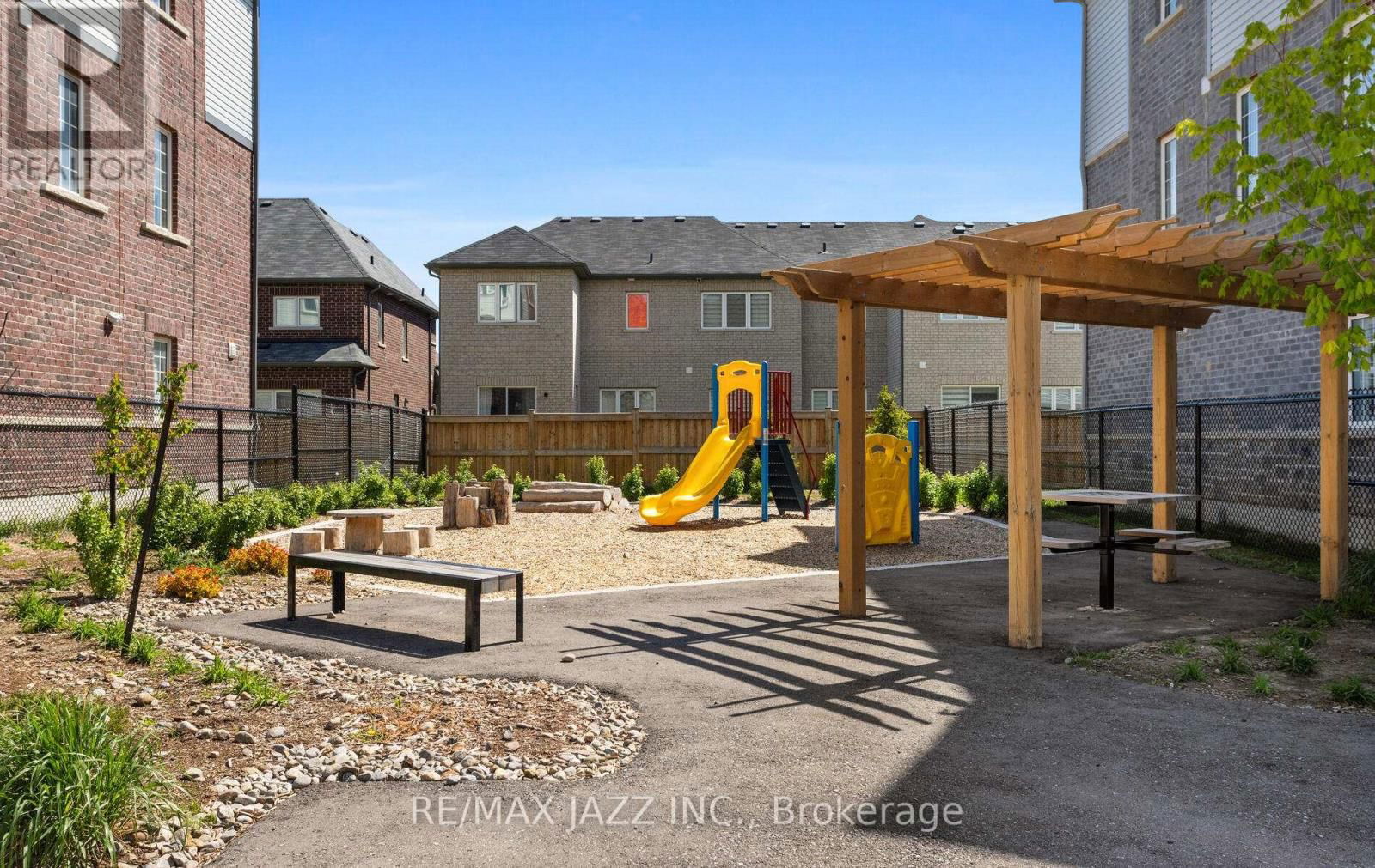 87 HONEY CRISP LANE Image 35