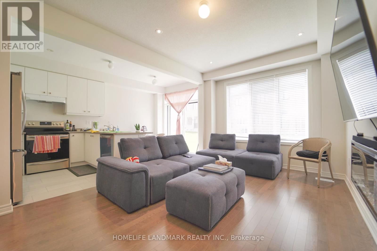 36 THELMA DRIVE Image 11