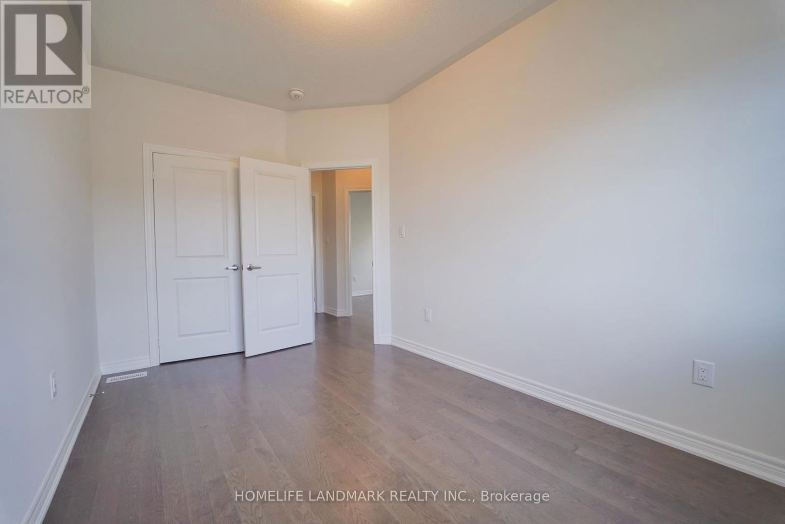36 THELMA DRIVE Image 7