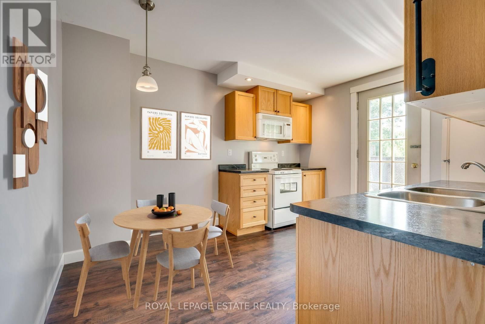 54 KENILWORTH AVENUE Image 12