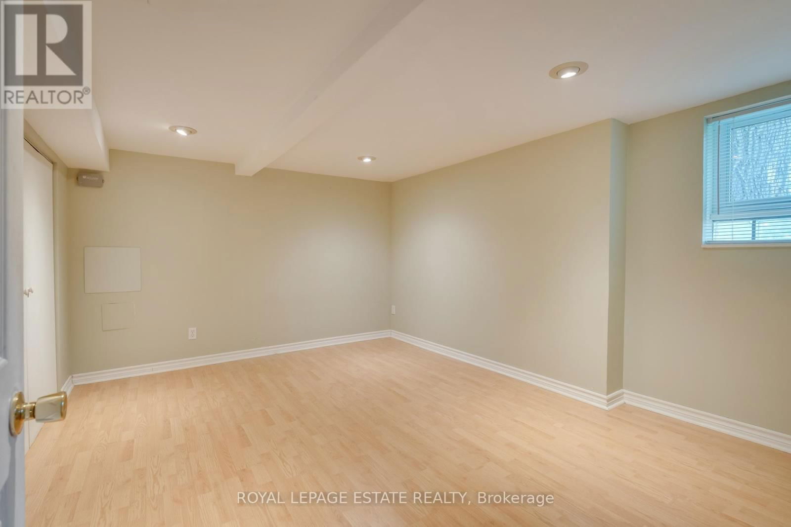 54 KENILWORTH AVENUE Image 15