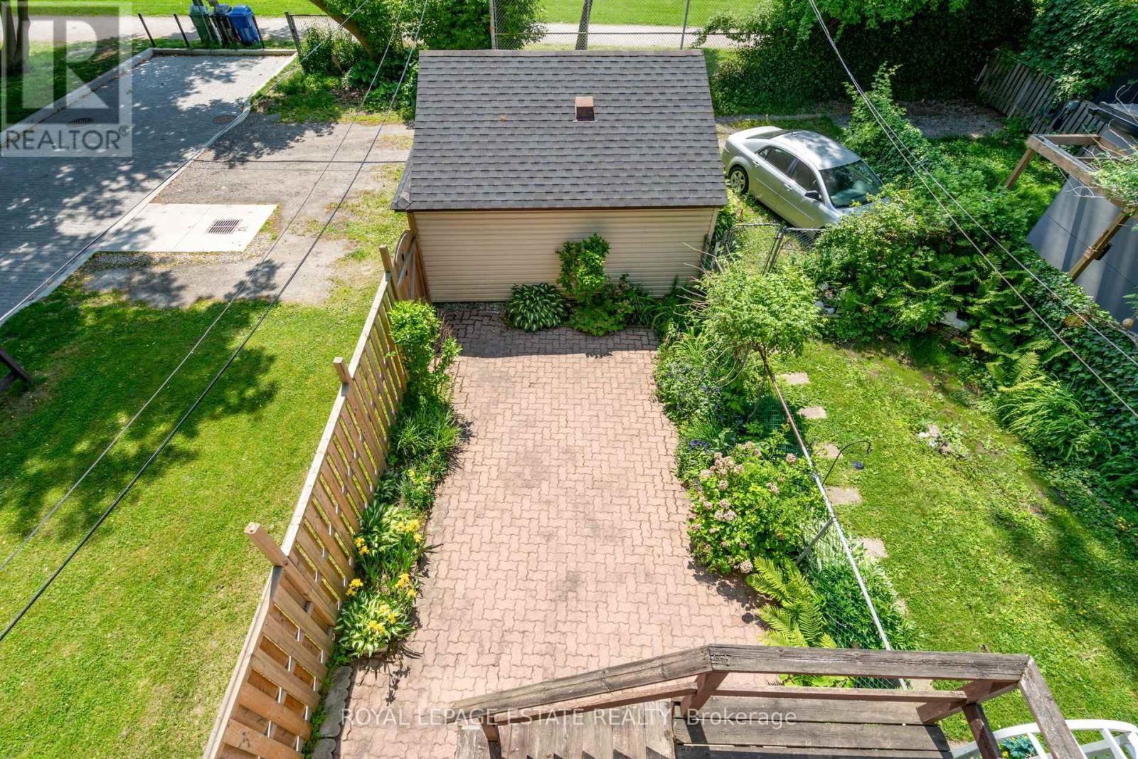 54 KENILWORTH AVENUE Image 18