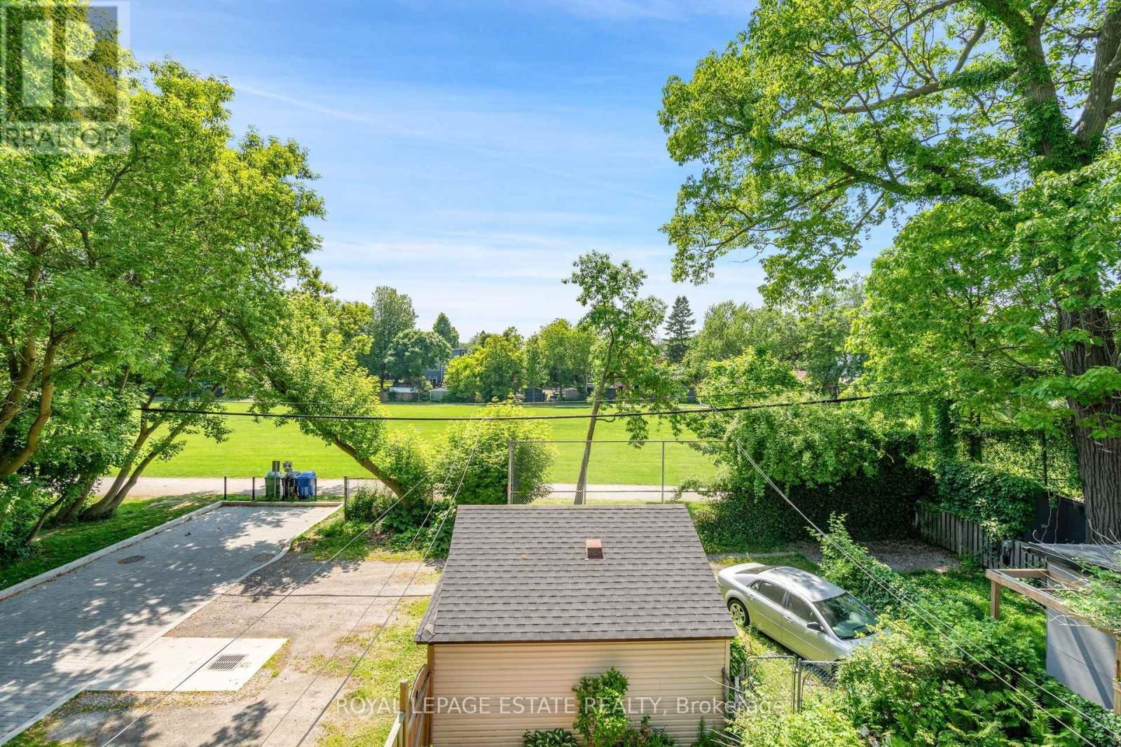 54 KENILWORTH AVENUE Image 19