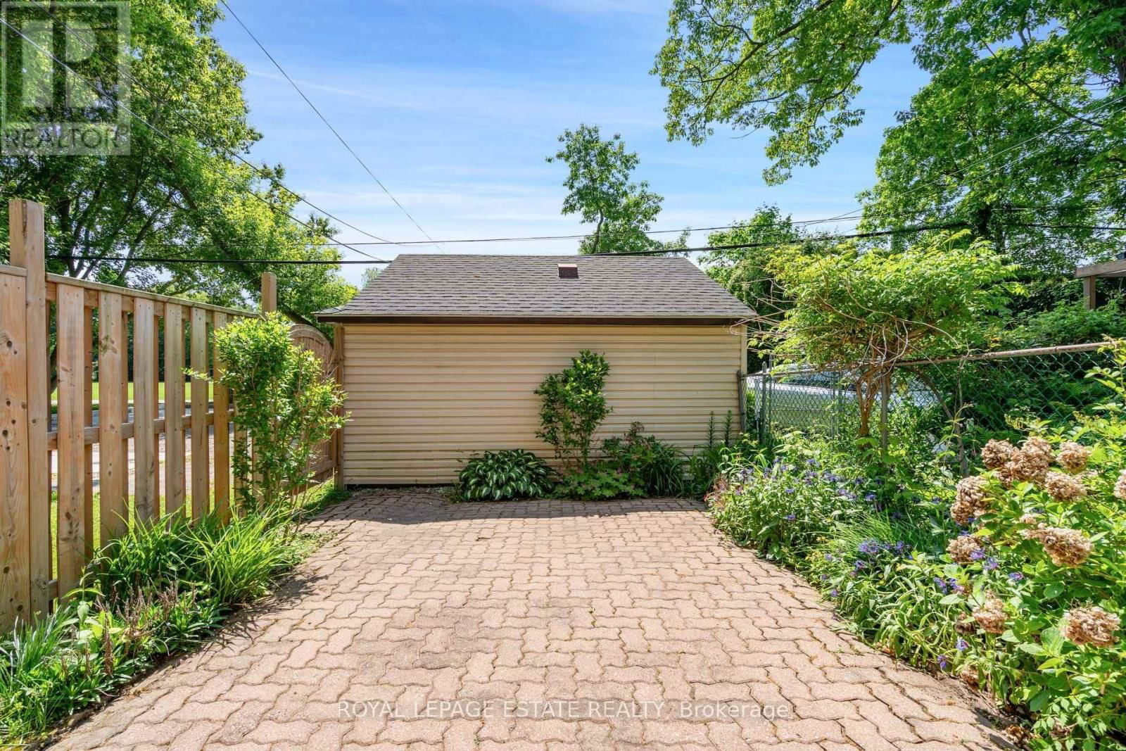 54 KENILWORTH AVENUE Image 20